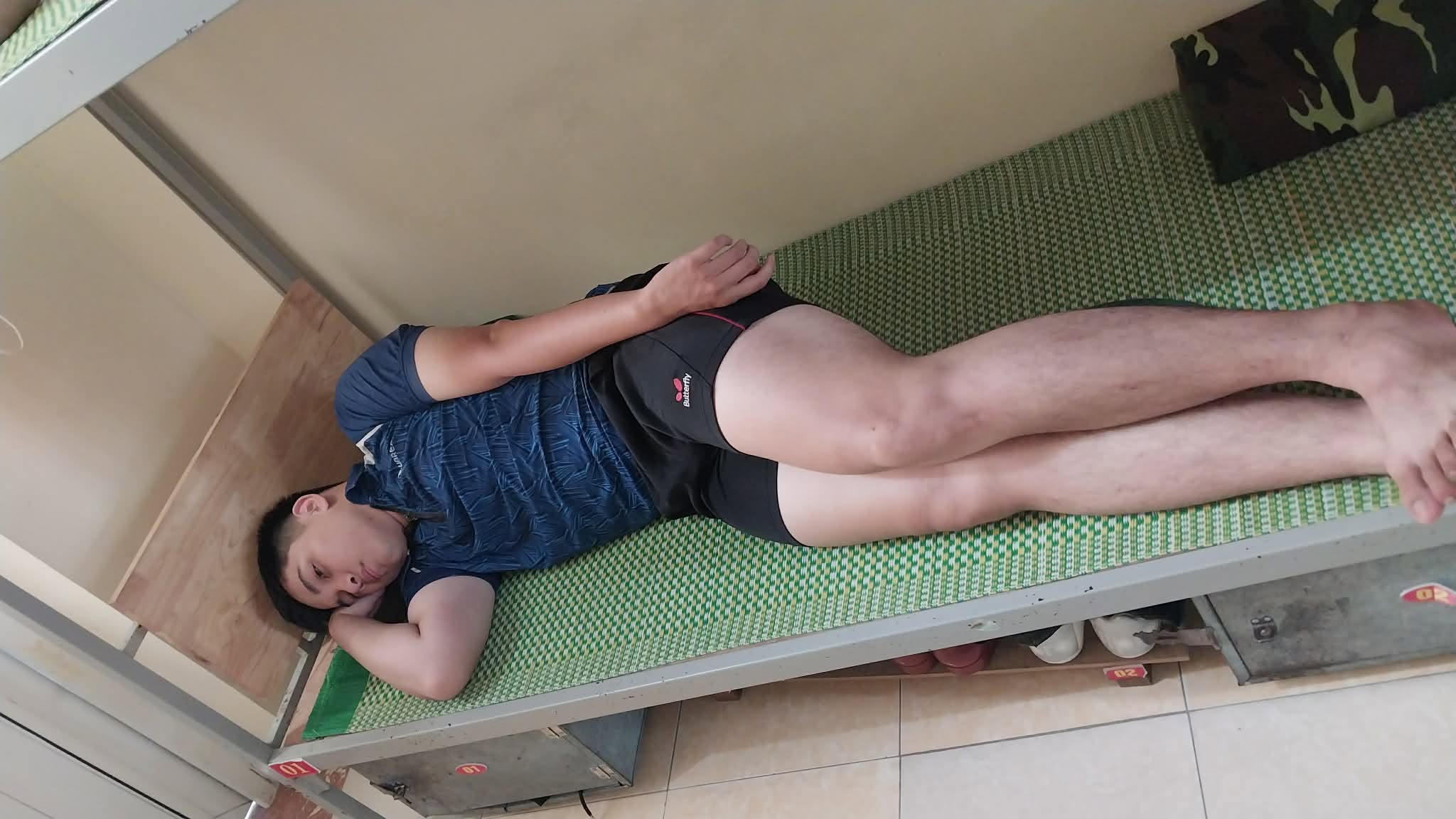 Giấc ngủ tầng 1